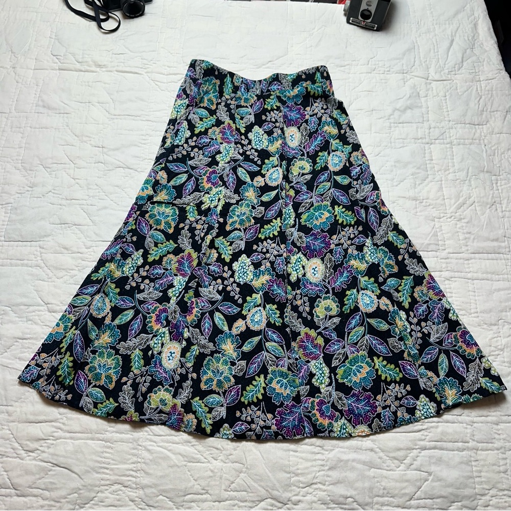 Dark Floral Rayon Midi Skirt |Flowy A-Line Norton McNaughton (Y2K Cottagecore) - Picture 2 of 11